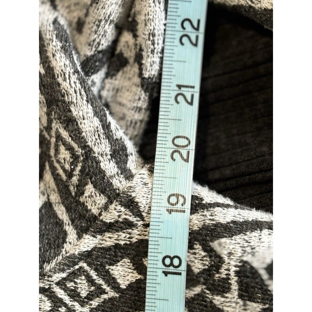Billabong Light Gray/Black Aztec Zip Up Fabric Hood Jacket Size S Pocket Logo - Picture 8 of 8